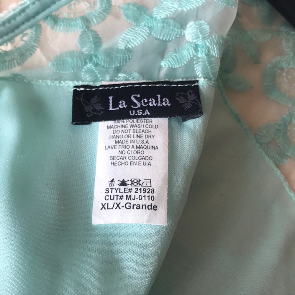 La Scala above the knee dress - Picture 5 of 5